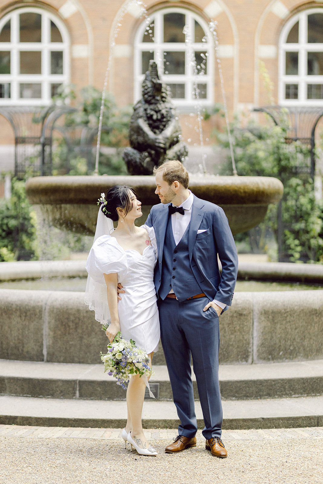 get married in Copenhagen city hall garden